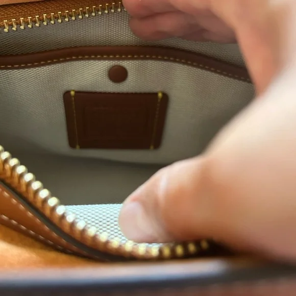 Disney X Coach Mickey & Friends Rogue bag - Picture 4 of 12